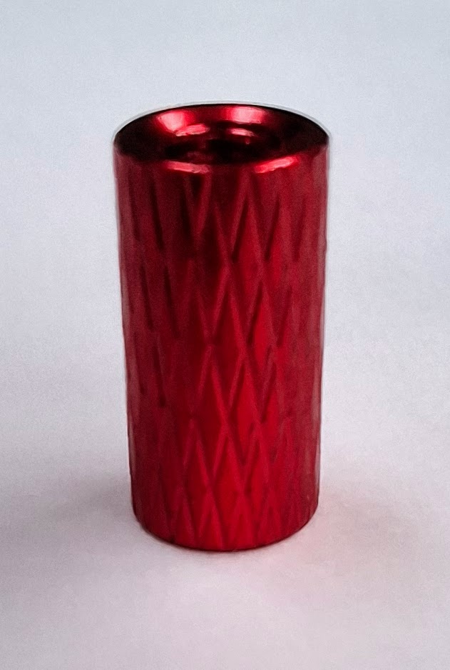 Red anodised aluminium knurled nut